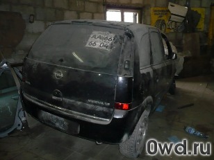 Битый автомобиль Opel Meriva